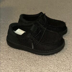 Hey Dude Black Moccasins Slip-On Comfort